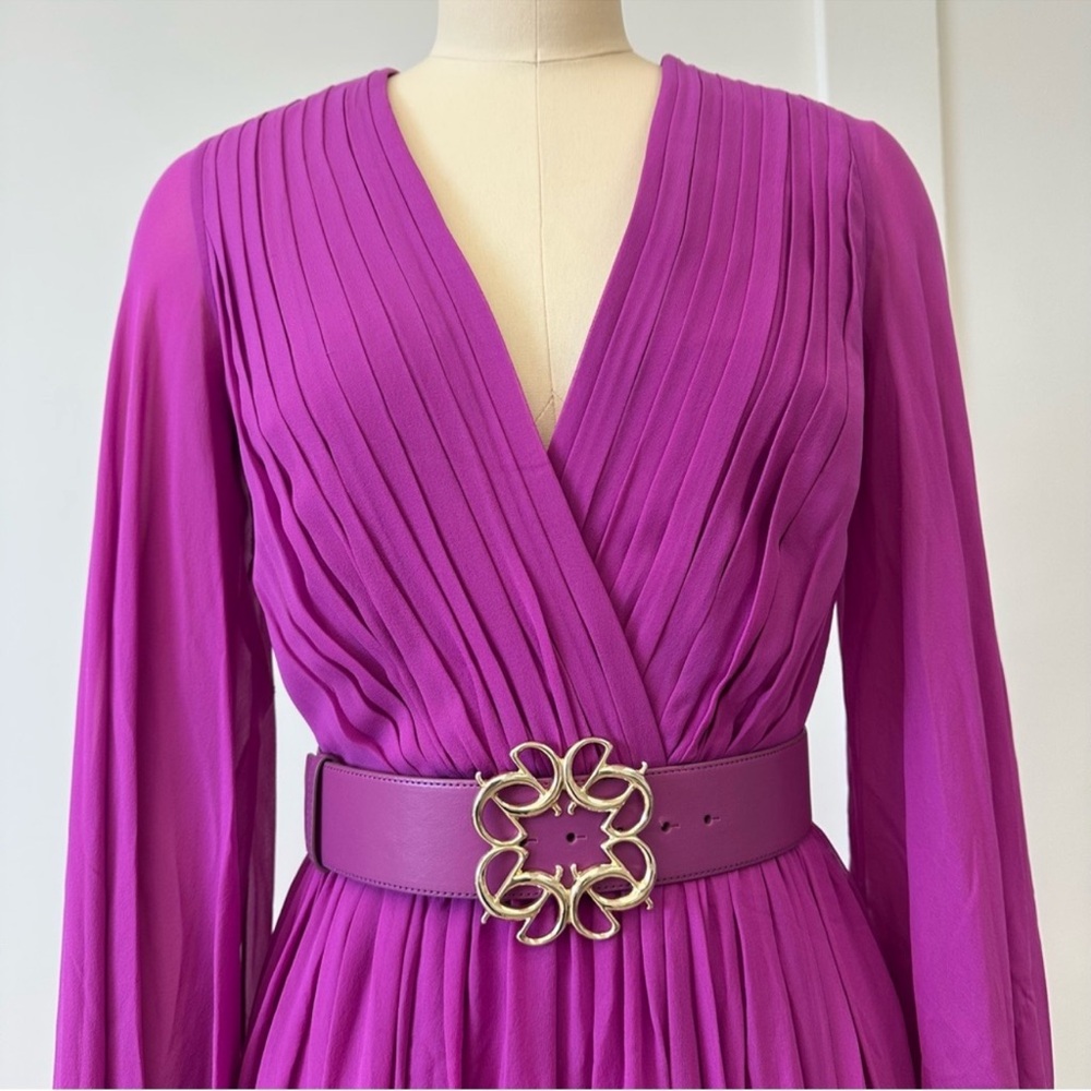 Elie Saab
Pleated V-Neck Belted Slit Silk Dress - Picture 11 of 16